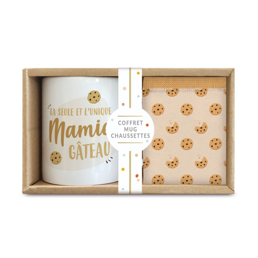 COFFRET MUG CHAUSSETTES "MAMIE GATEAU"