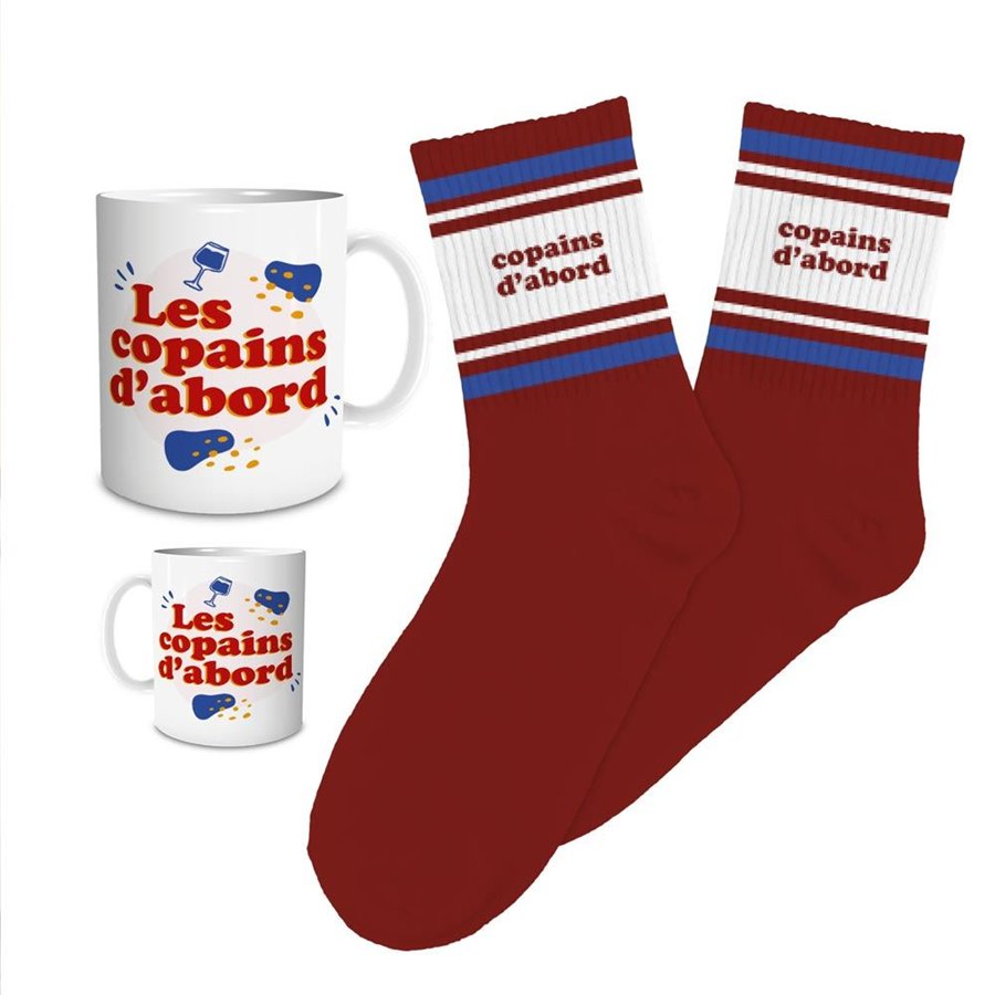 COFFRET MUG CHAUSSETTES COPAINS D ABORD