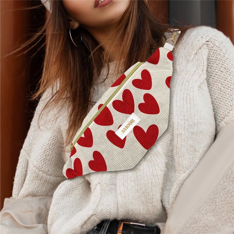 SAC BANANE VELOURS COTELE MOTIFS AMOUR