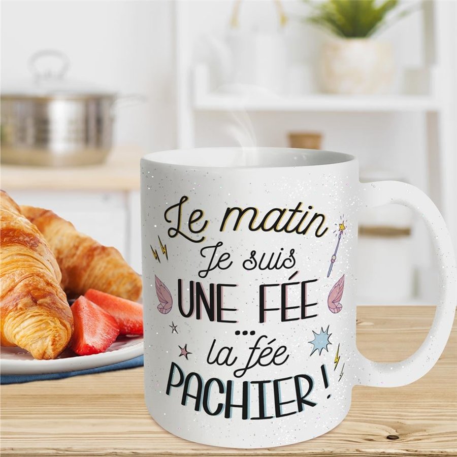 MUG "LE MATIN JE SUIS UNE FEE…"