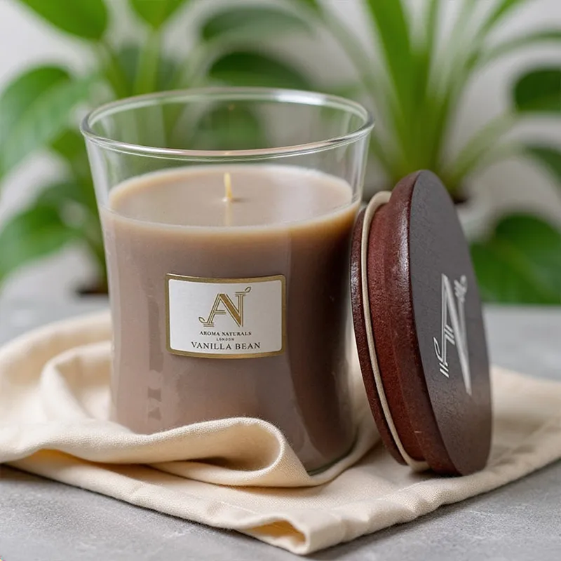 [VDC-ANLCRCS001C] Aroma Naturals Contemporary Candle Vanilla Bean 320G Small